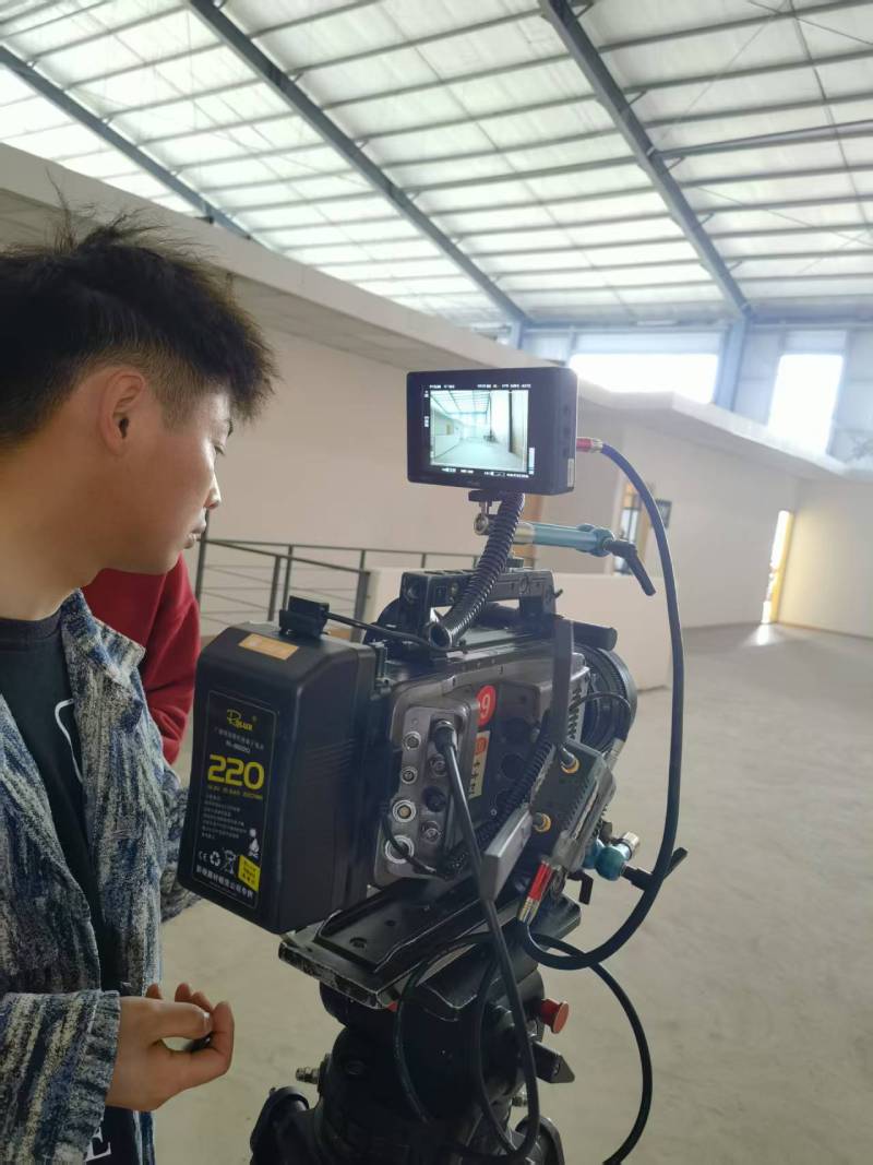 五峰电商产品视频拍摄制作：小成本也能产出高质感内容？