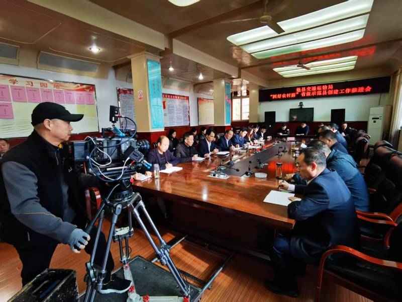 零经验也能拍大片？五峰产品视频拍摄公司全程代运营托管服务
